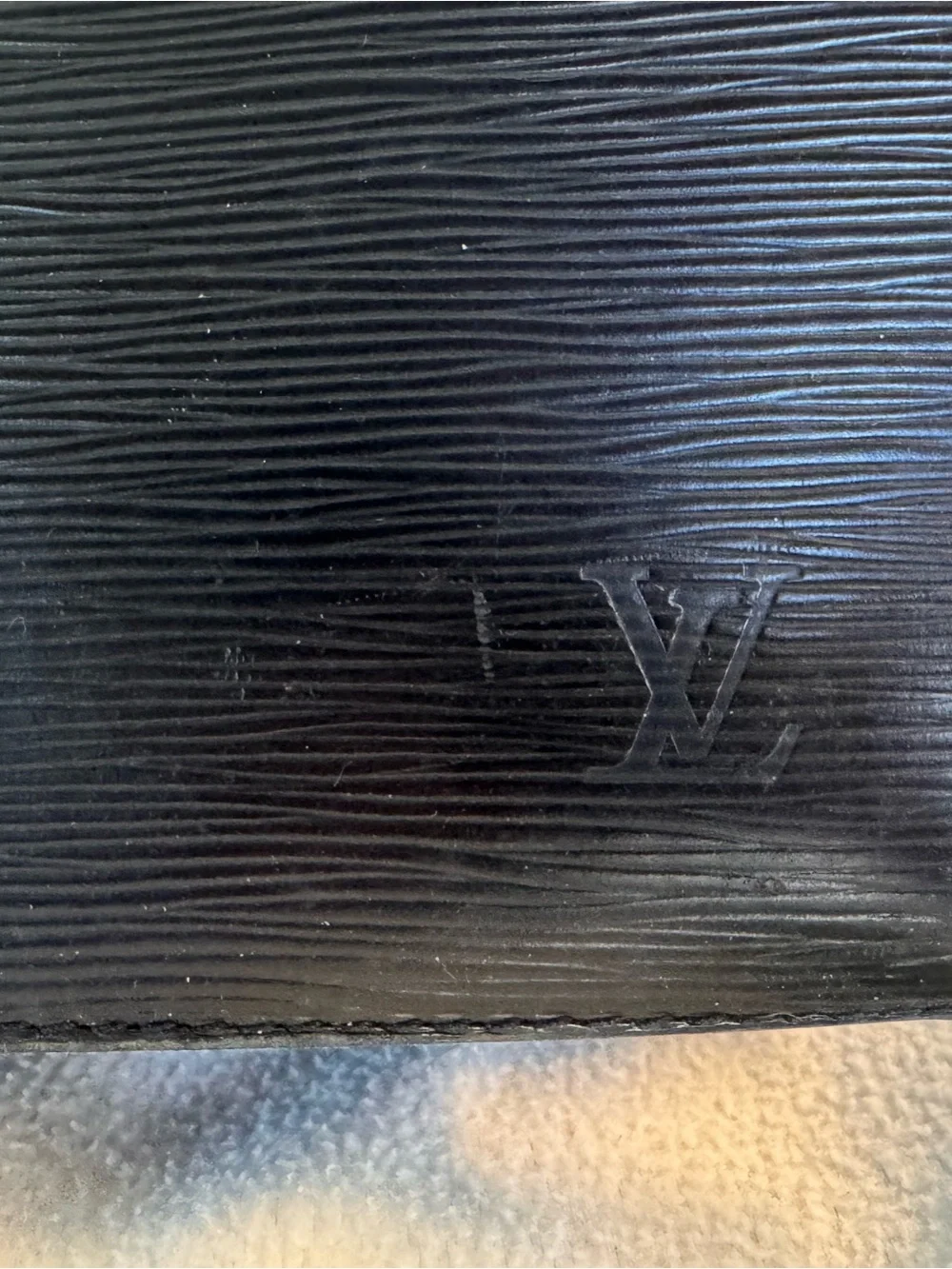 Louis Vuitton Epi leather Serviette